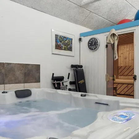 Amazing In With Kitchen Feriehus